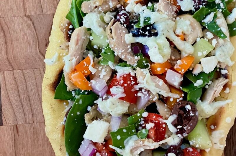 Greek Chicken Naan Flatbread